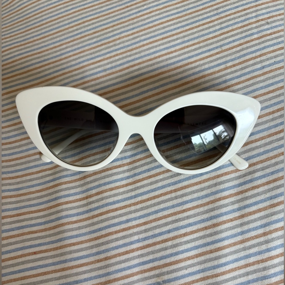 Crap Eyewear Cat-Eye Sunglasses The Wild Gift